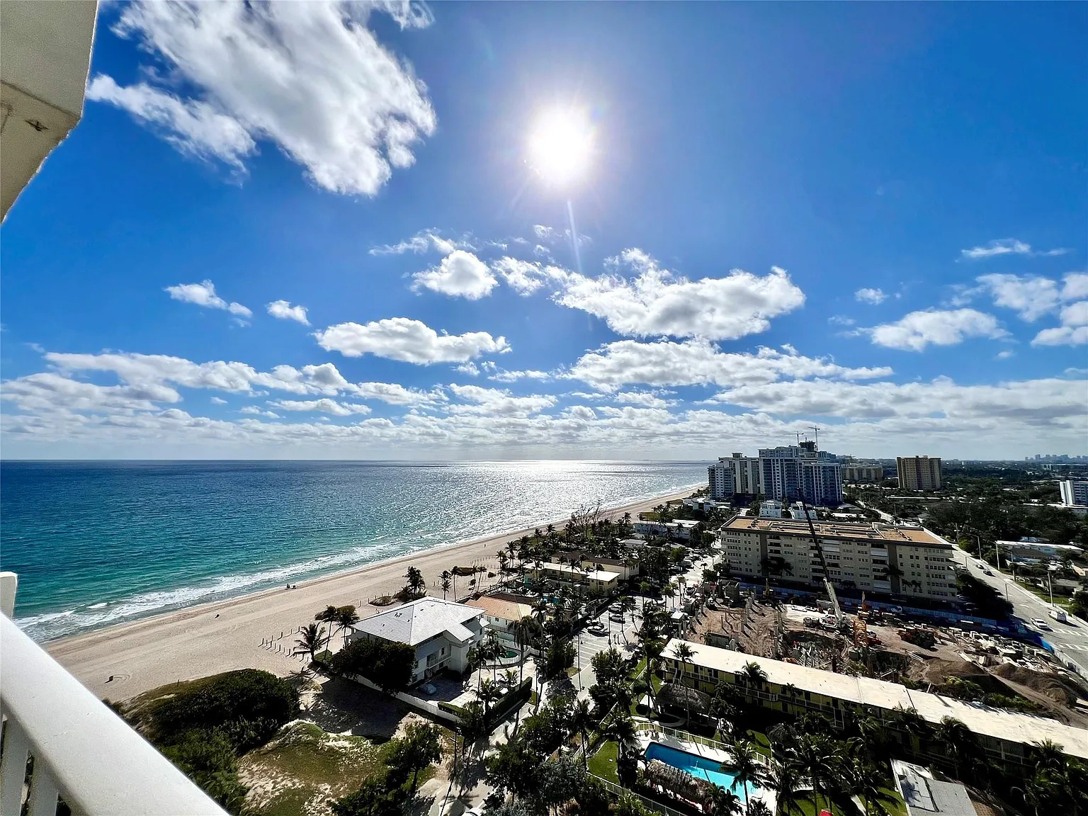 1 bed, 1.0 bath, 721 sqft, $2,150 — Photo 3