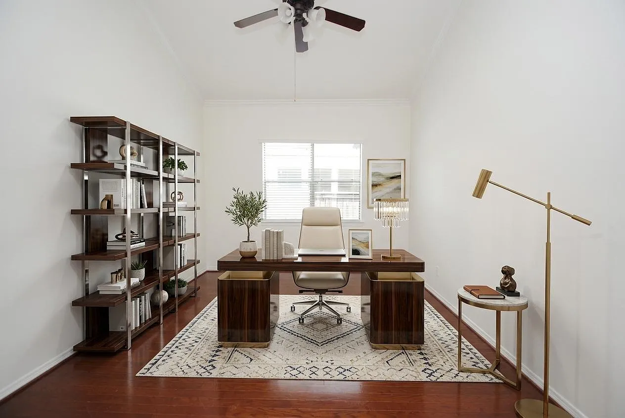 4 bed, 3.0 bath, 2796 sqft, $2,700 — Photo 4