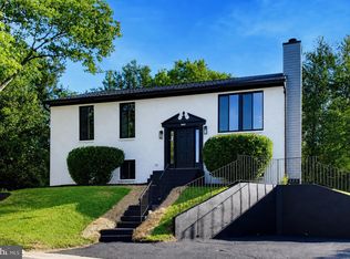 8802 Rosanne Ct, Clinton, MD 20735