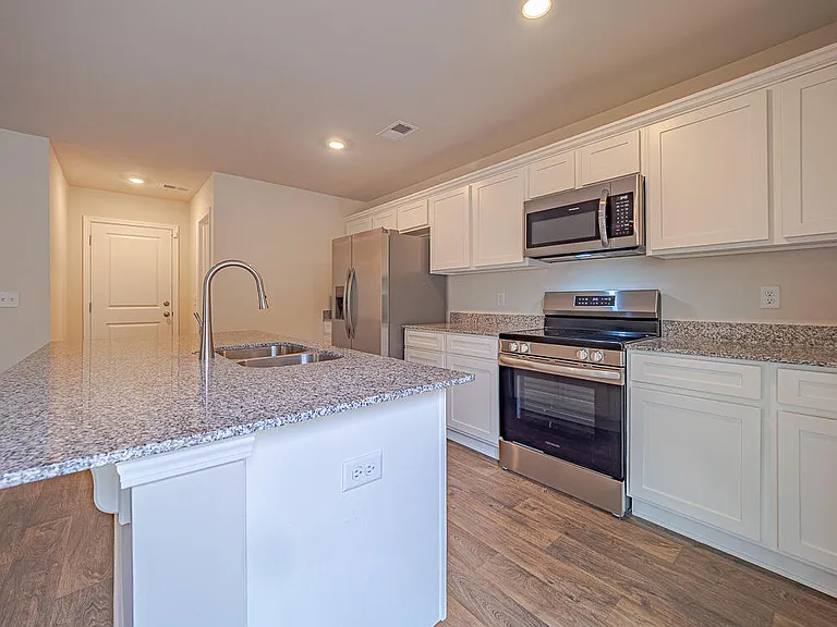 1830 Lacebark Dr — Photo 17