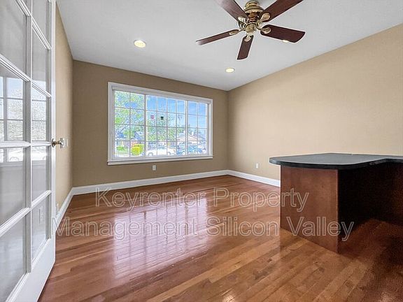 2nd image of 410 Ariel Dr