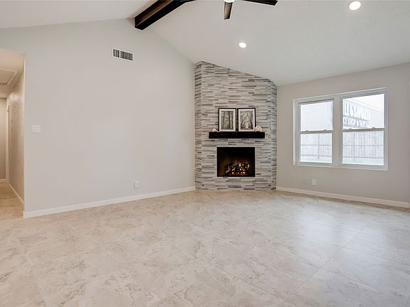 3rd image of 327 Gentilly Dr