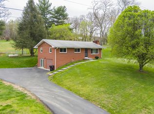 439 Pleasant Grove Rd, Bluff City, TN 37618