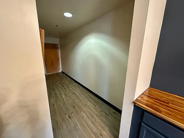 1416 Main St #200 — Photo 8