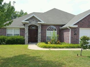 1310 W Fir St, Rogers, AR 72758