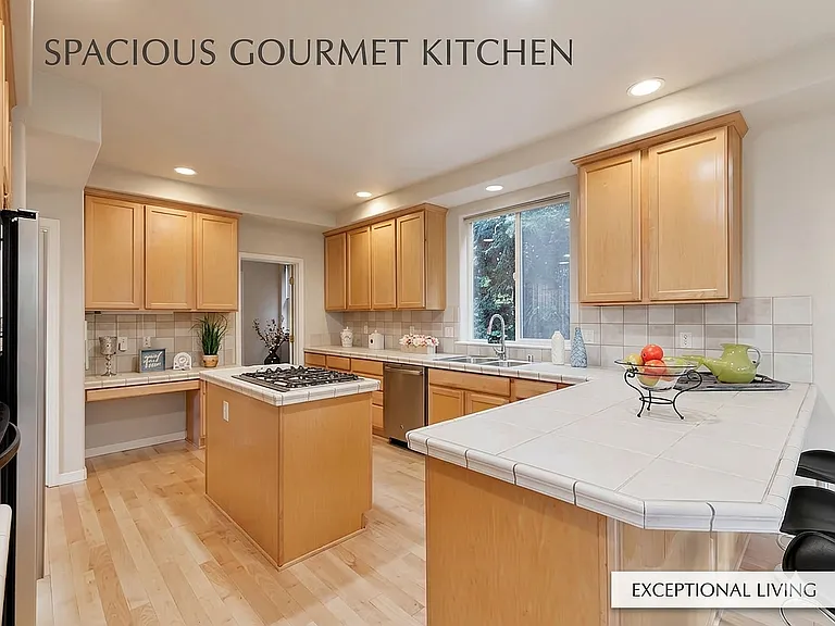 12507 NE 105th Pl — Photo 6