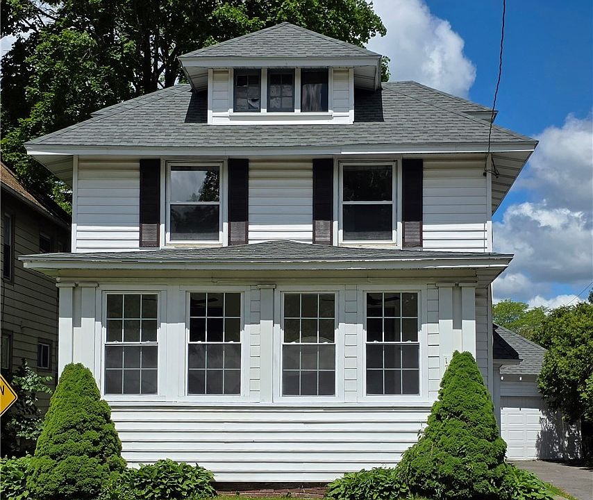 1st image of 1706 Oneida St