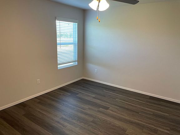 5th image of 3301 E Jace St