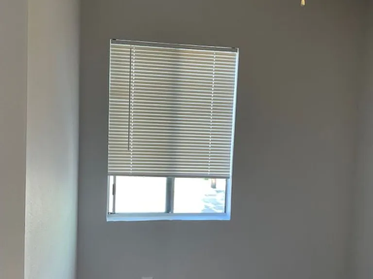 6003 Klump Avenue 11231 Oxnard St — Photo 5