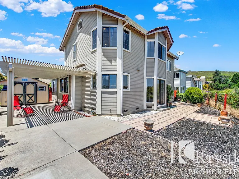 152 Chesapeake Dr — Photo 31