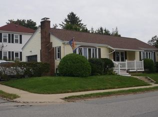 391 Princess Ave, Cranston, RI 02920