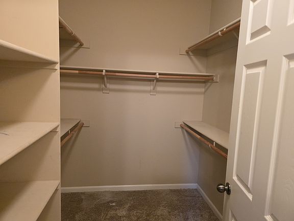 5th image of 3025 Haywood Pl