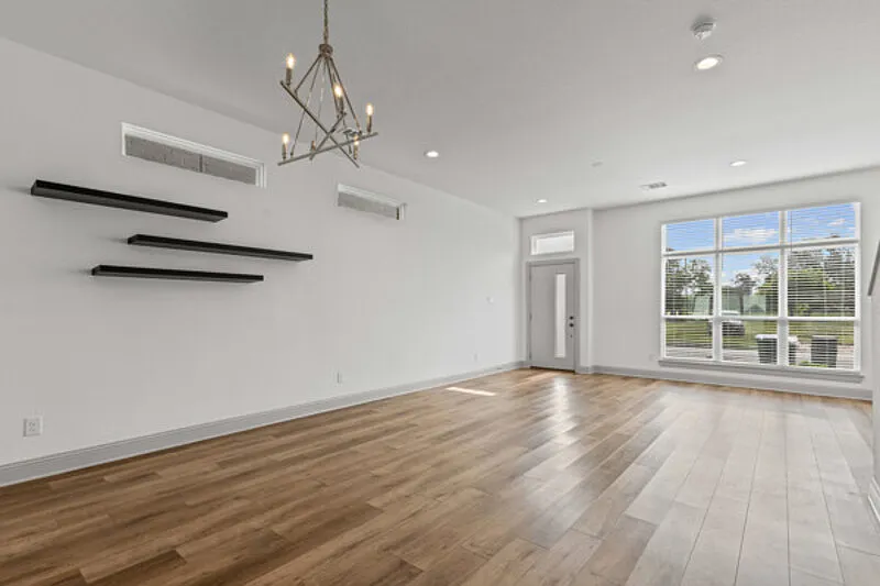 3 bed, 2.5 bath, 1854 sqft, $3,500 — Photo 3