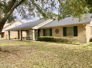 808 Omega Dr, Lafayette, LA 70506
