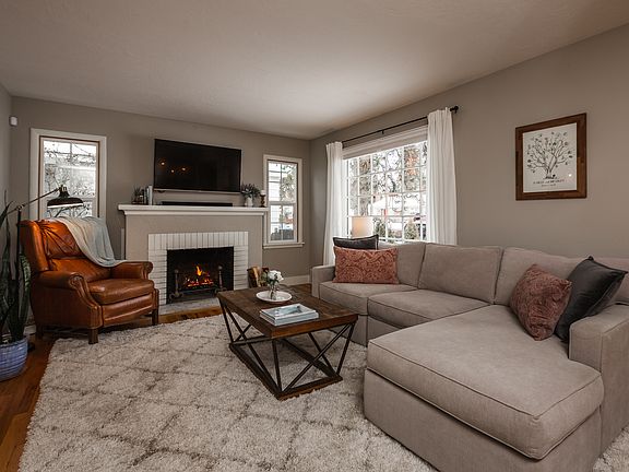 Cozy, Wood Burning Fireplace