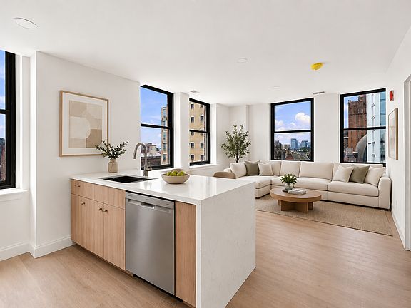 2nd image of 311 S Juniper St #1002