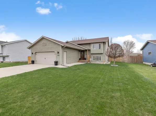 604 Stealth Ln, Box Elder, SD 57719