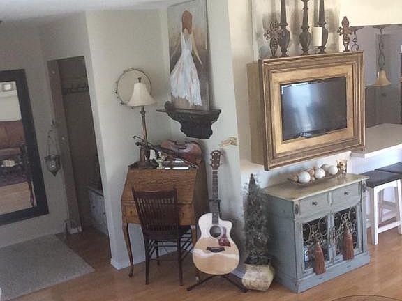 5th image of 1578 Eagle Dr