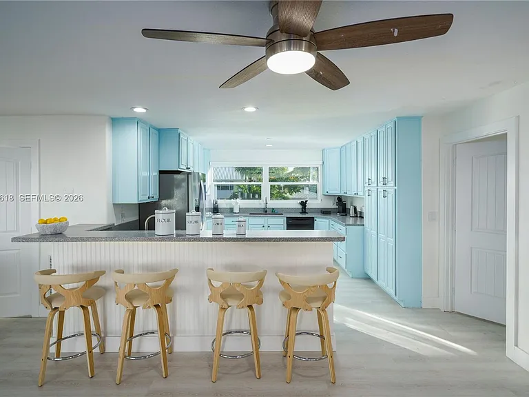 474 Peninsula Dr — Photo 10