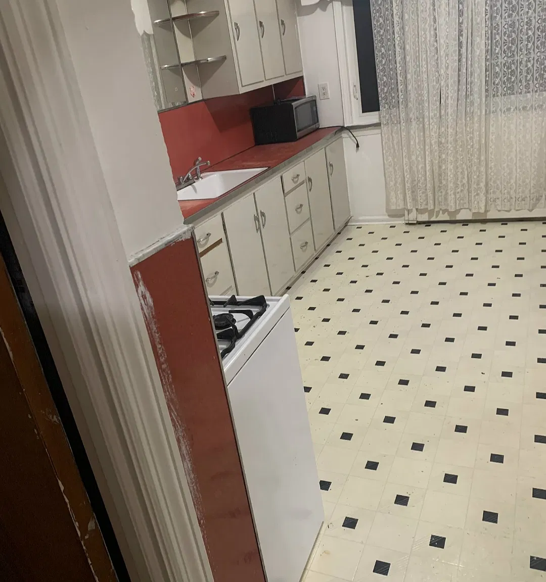 2 bed, $1,850 — Photo 2