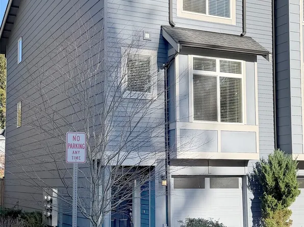 19403 7th Avenue W #C15, Lynnwood, WA 98036