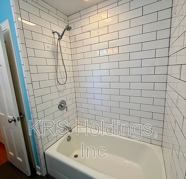 6048 Rhonda Rd — Photo 13