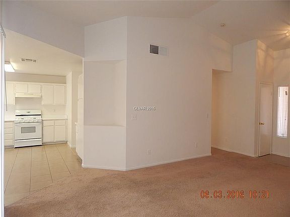 5th image of 5029 Crystal Breeze Ln
