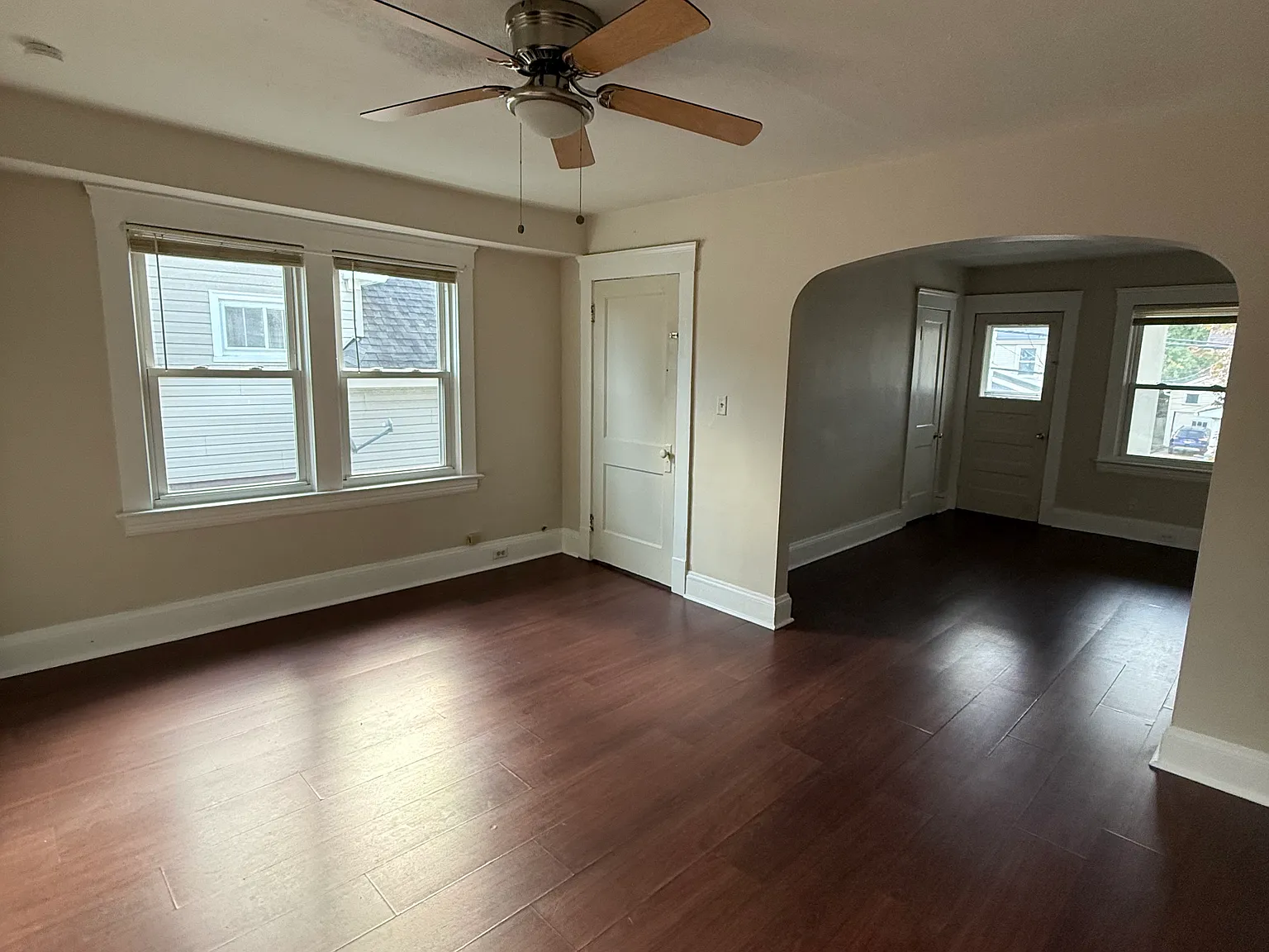 2 bed, $1,250 — Photo 2