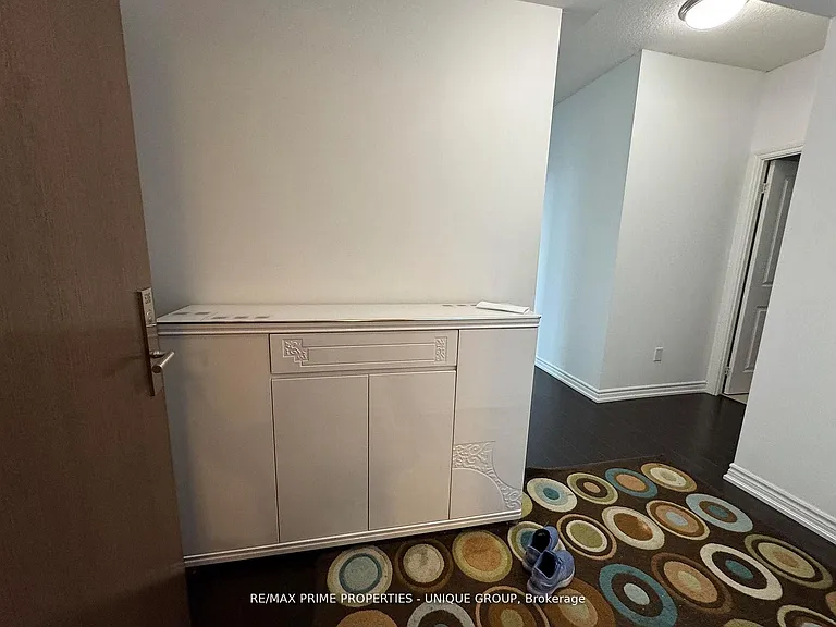 386 Yonge St #5316 — Photo 24