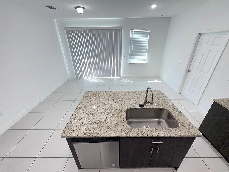 2481 San Filippo Dr SE — Photo 23