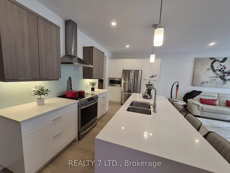 9150 Willoughby Dr #40 — Photo 14
