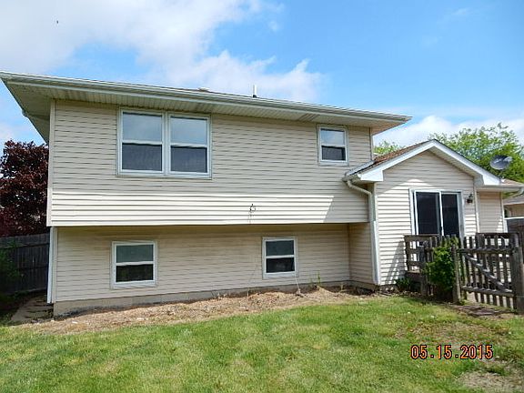 2nd image of 2916 Warren Dorris Dr
