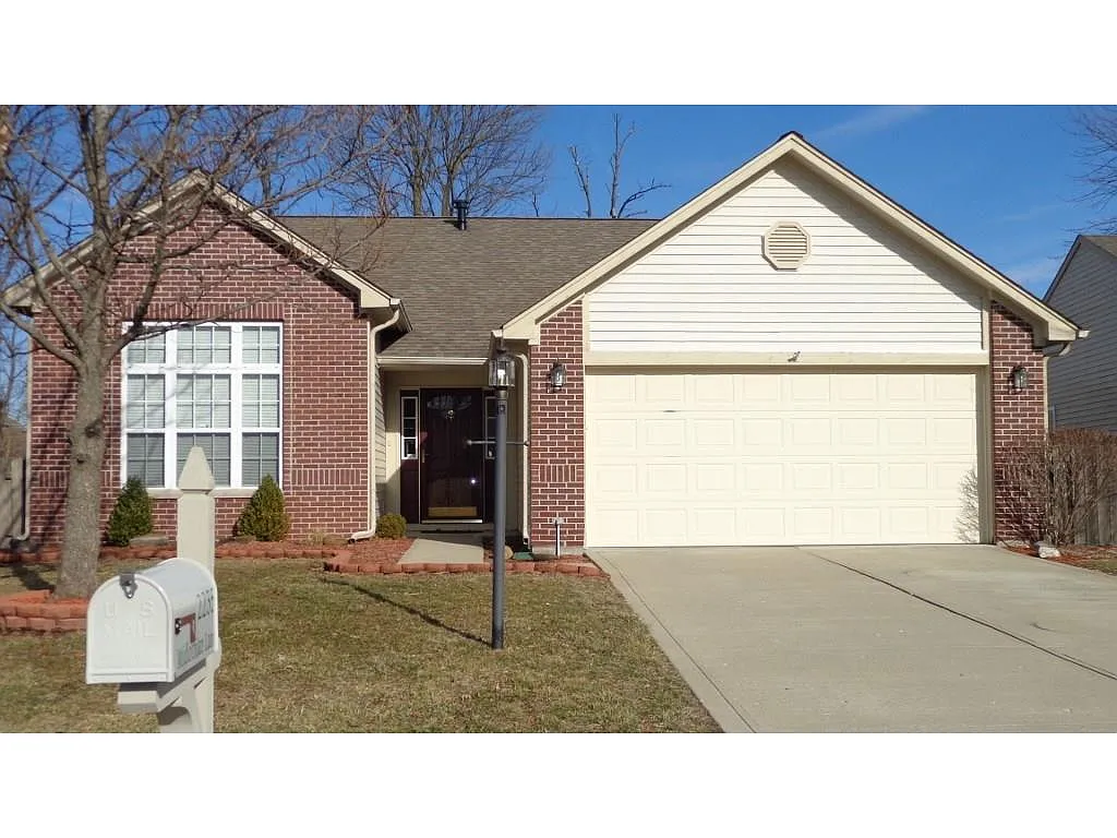 2235 Midlothian Ln photo 1