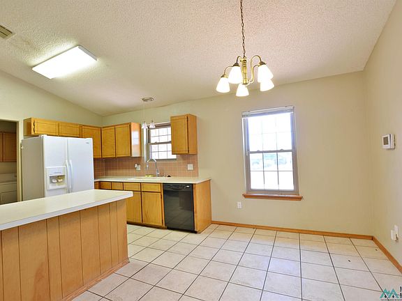 5th image of 1212 Purdue Ave