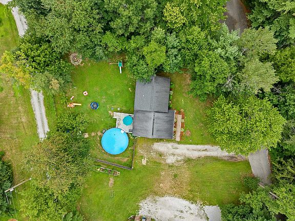 3rd image of 61 Ila Lane