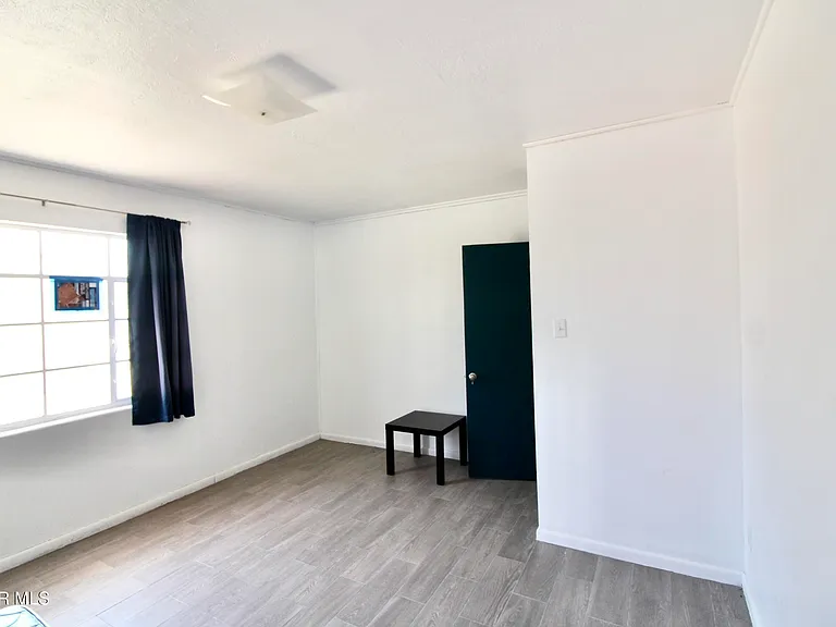 619 Alethea Park Dr — Photo 3