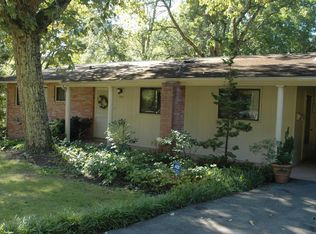 388 East Dr, Oak Ridge, TN 37830