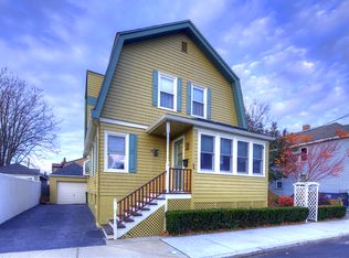 34 Atlantic St, Newport, RI 02840