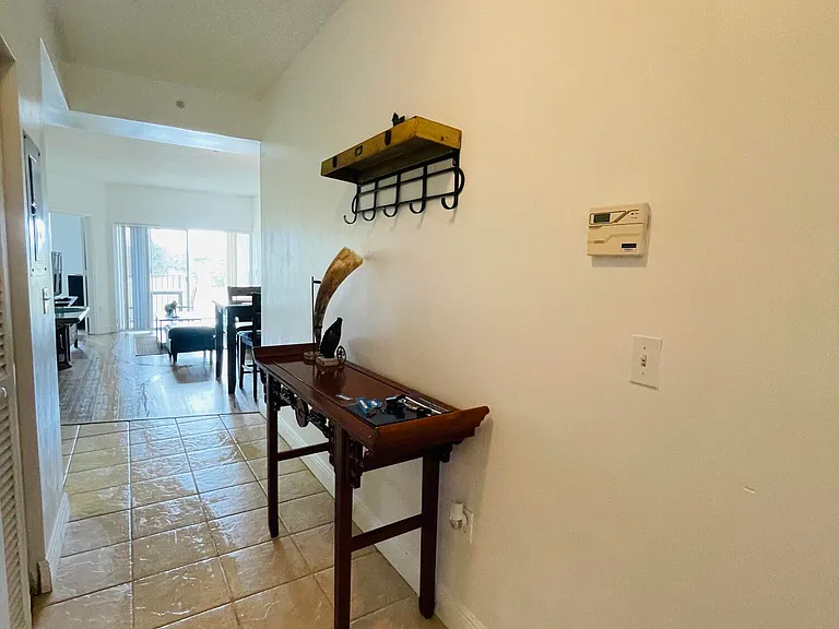2040 Greenview Shores Blvd #221 — Photo 4