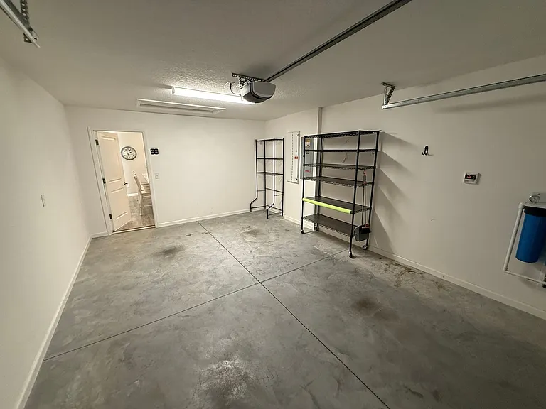 7185 Denver Ave — Photo 34