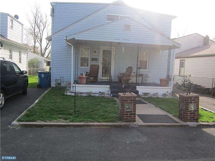 1100 Lowell Ave photo 1