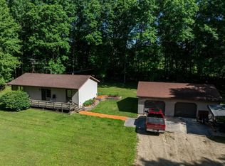 11753 W Deer Trl, Riverdale, MI 48877