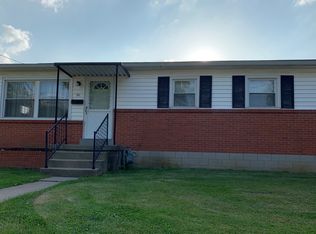 101 4th St, Cynthiana, KY 41031