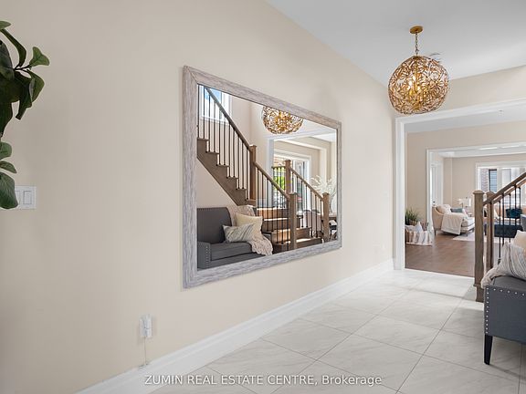 5th image of 39 Lyle Way