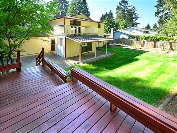 4th image of 13725 109th Avenue Ct E