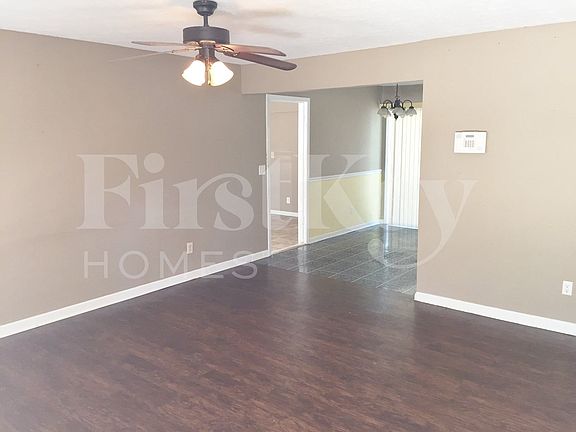 4th image of 215 Heritage Way