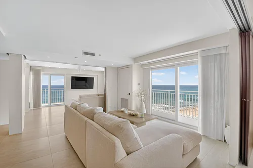 4511 S Ocean Blvd Photo 1 4511 S Ocean Blvd Photo 1