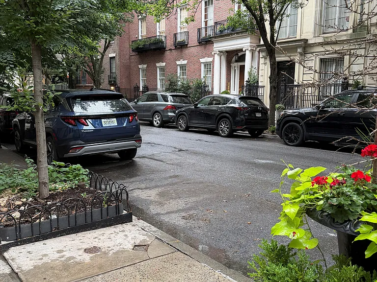 22 E 81st St #4B — Photo 9