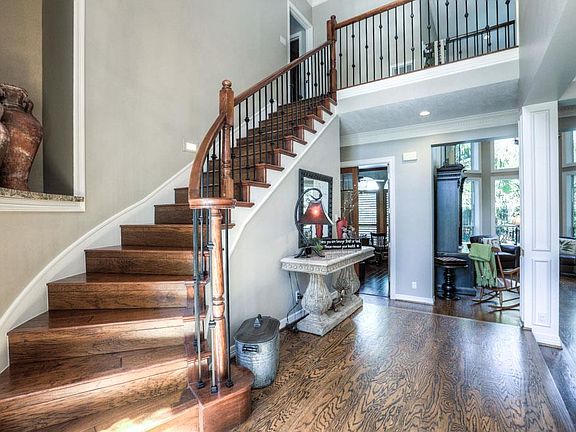 3rd image of 15106 Haverfield Ct