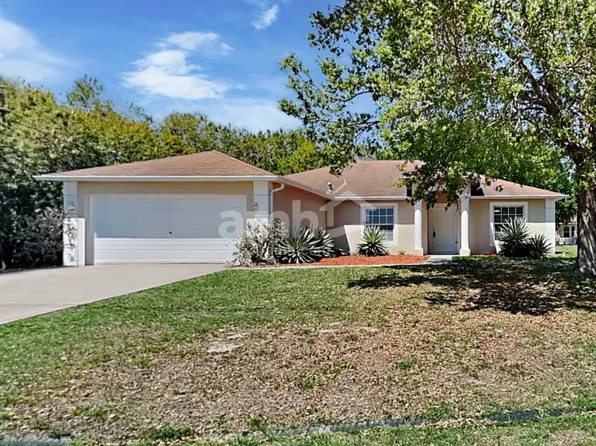 591 SW Millard Dr, Port Saint Lucie, FL 34953